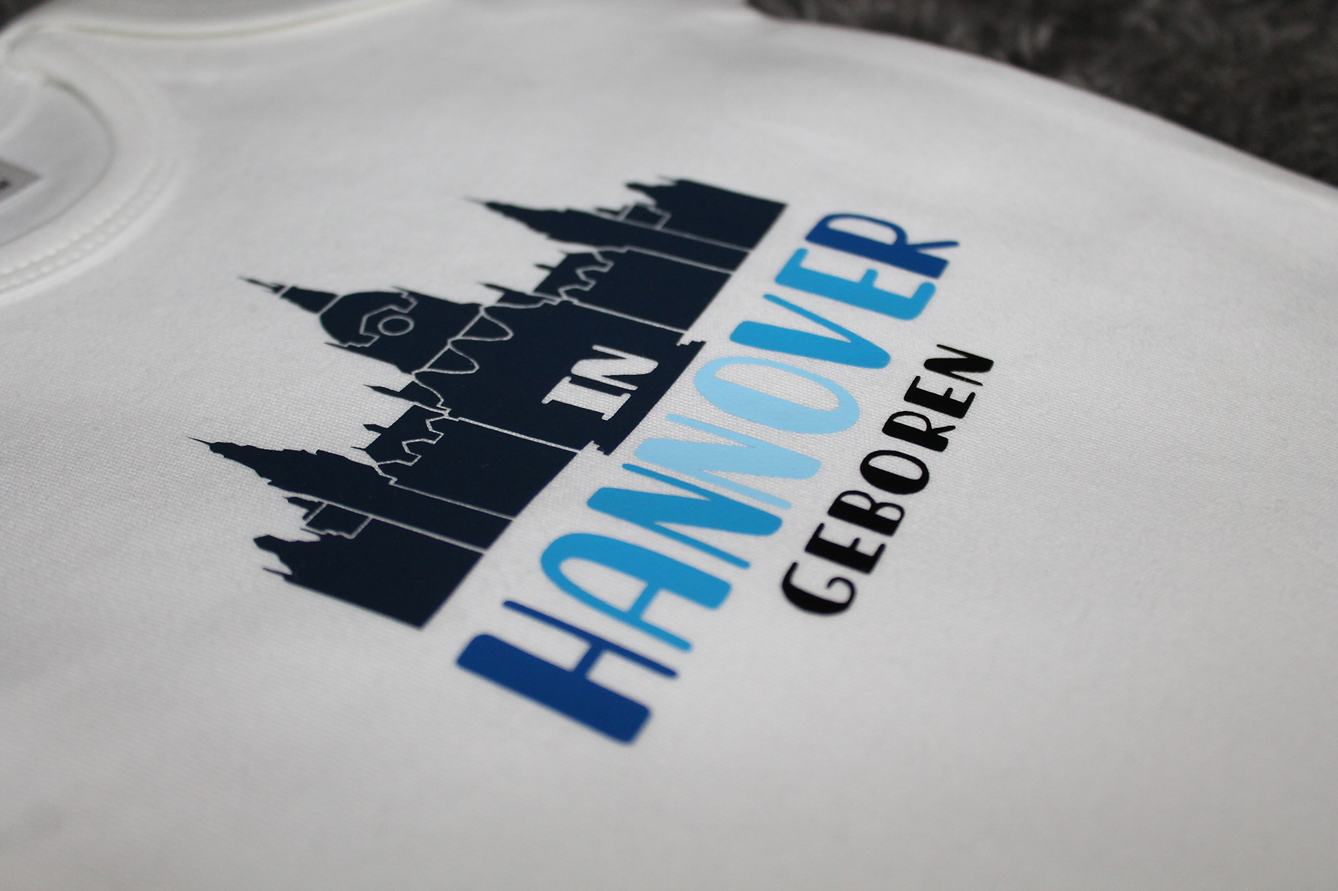 Flexdruck - IN HANNOVER GEBOREN - Nahaufnahme